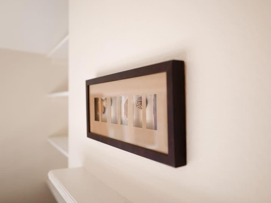 Charming Cottage Getaway In Altrincham Exteriör bild